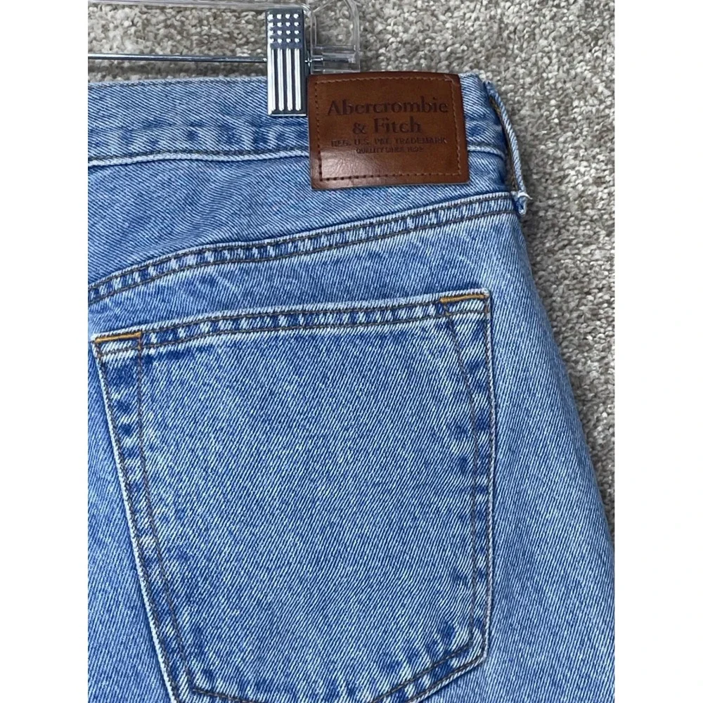 Abercrombie & Fitch these jeans
